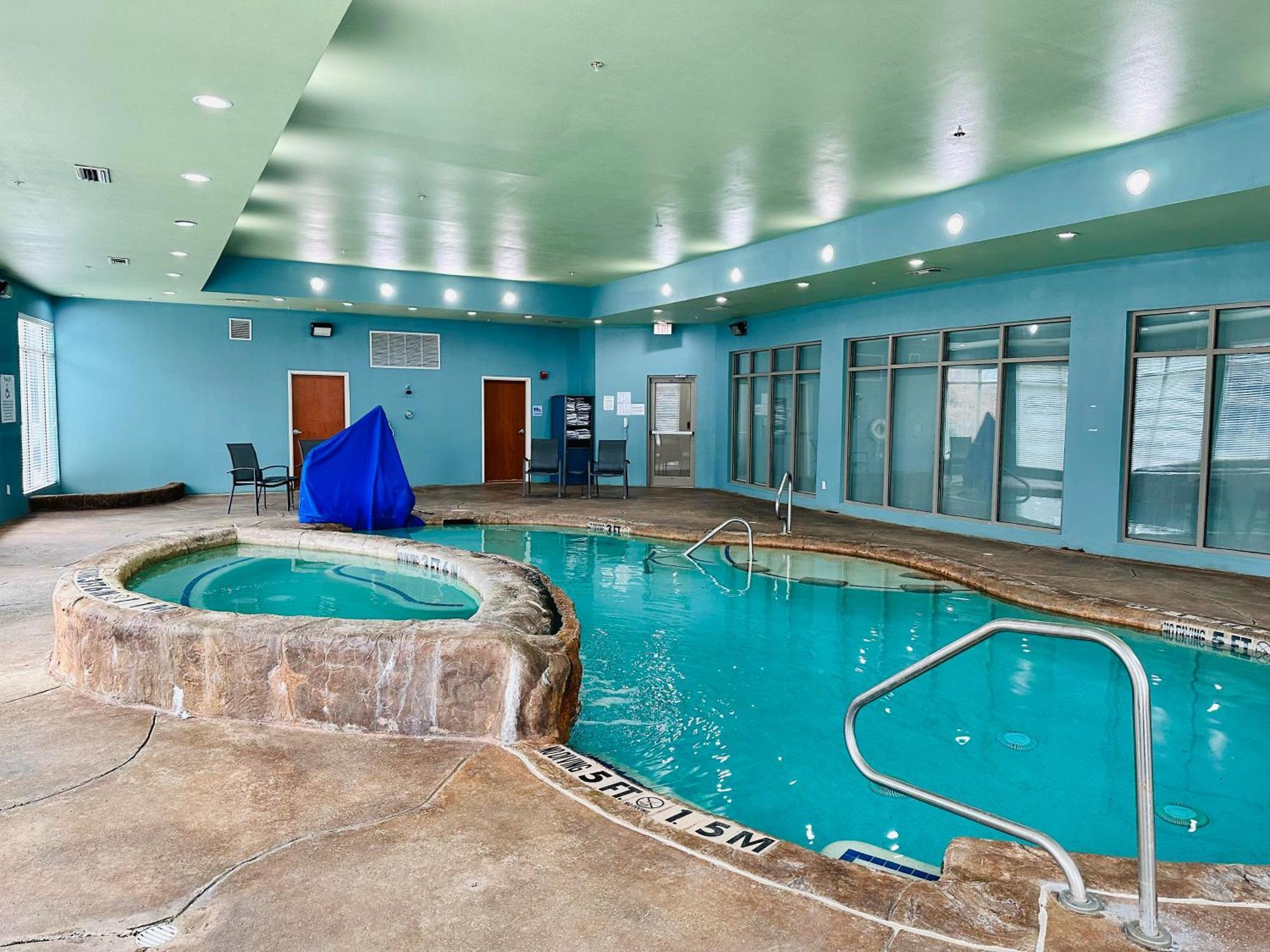 Holiday Inn Express Hotel & Suites Mansfield By Ihg Exteriér fotografie